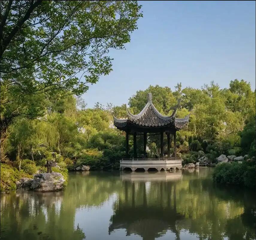 鞍山沙砾餐饮有限公司